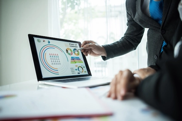 Comment bien choisir un intégrateur Dynamics CRM pour votre entreprise ?